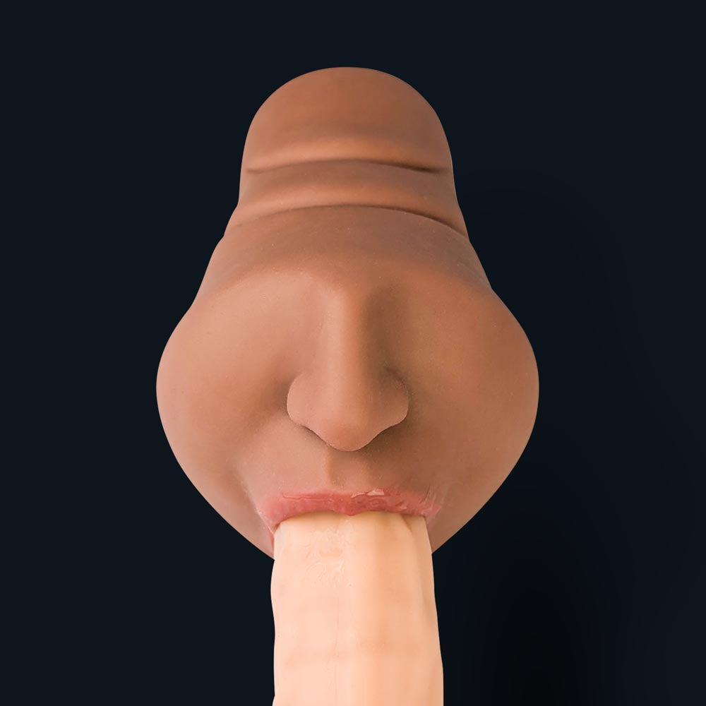 Julia Blowjob Masturbator, über einen Dildo gestülpt, Demonstration der Anwendung